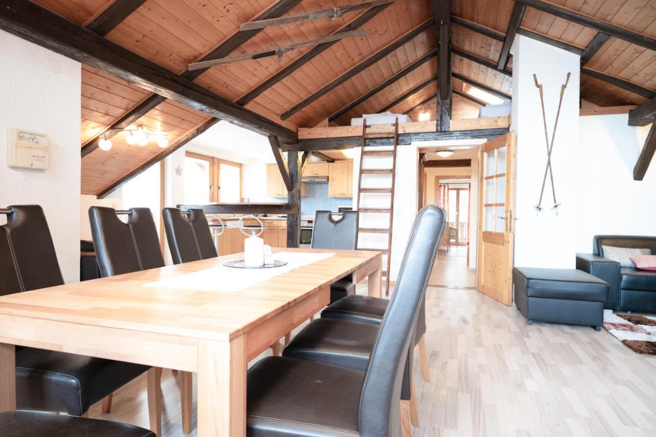 Lake View Lodges By We Rent, Summercard Included 젤암제 외부 사진