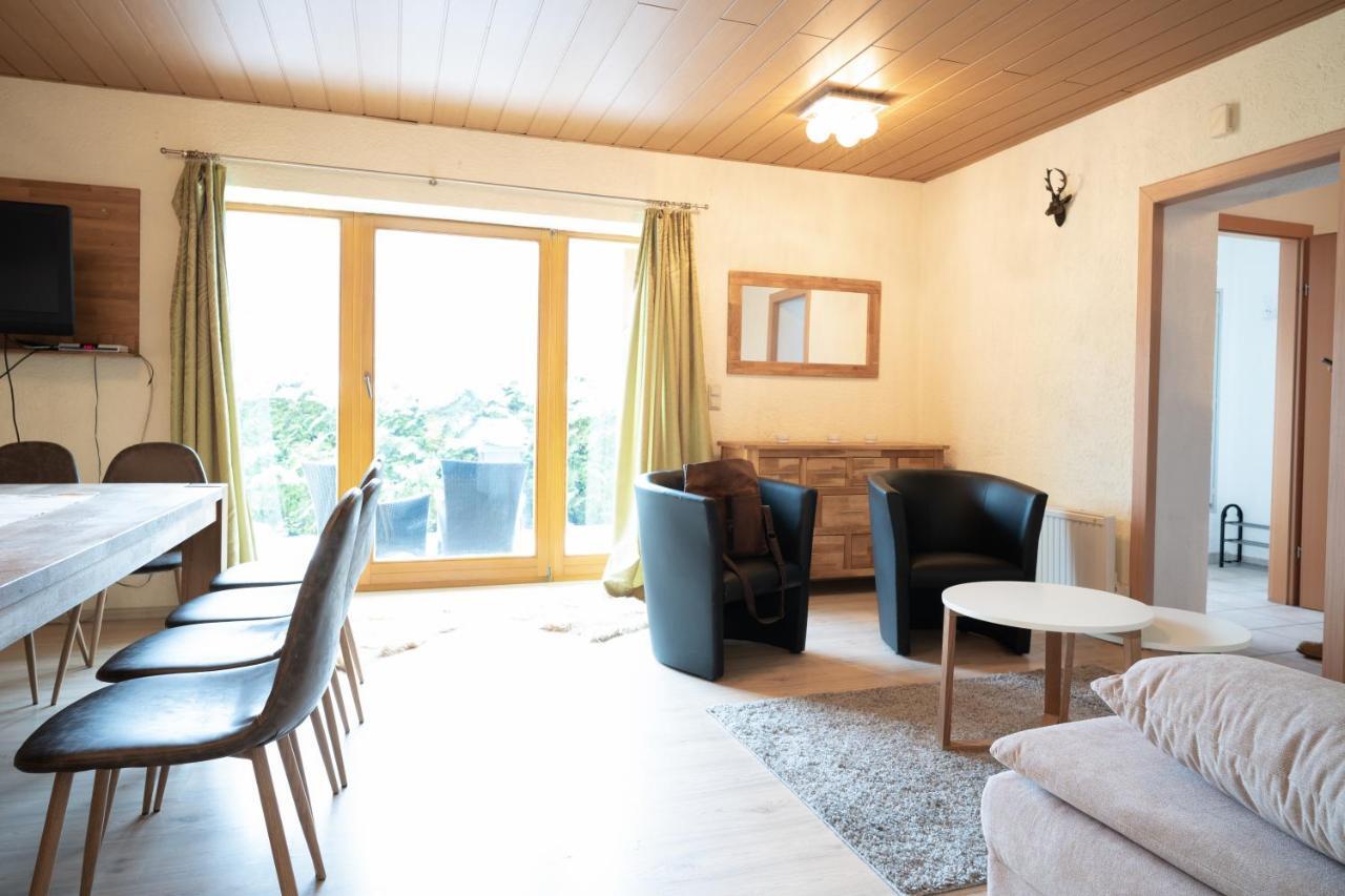 Lake View Lodges By We Rent, Summercard Included 젤암제 외부 사진