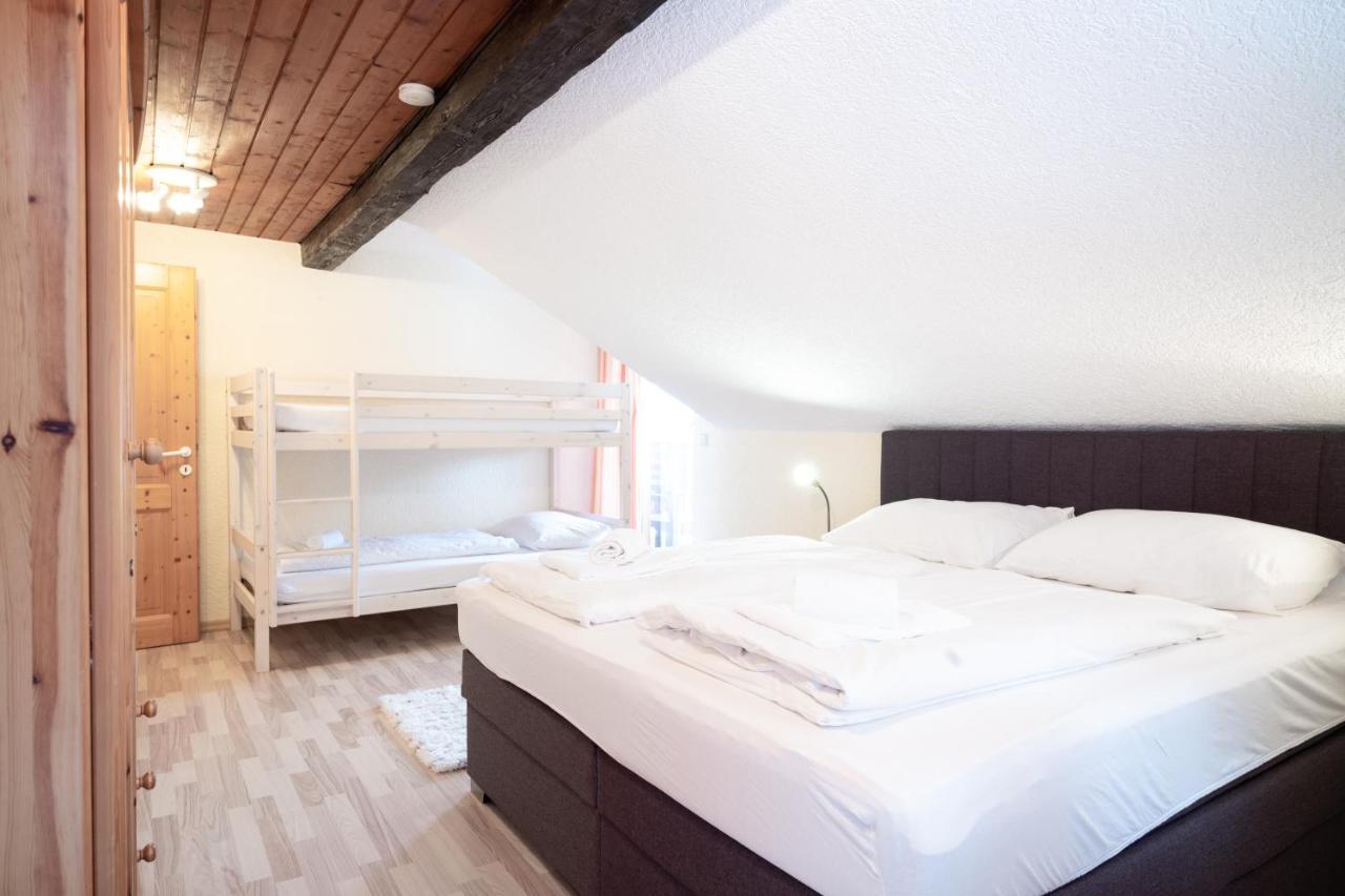 Lake View Lodges By We Rent, Summercard Included 젤암제 외부 사진